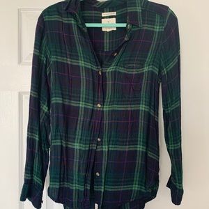 American Eagle green and blue flannel
